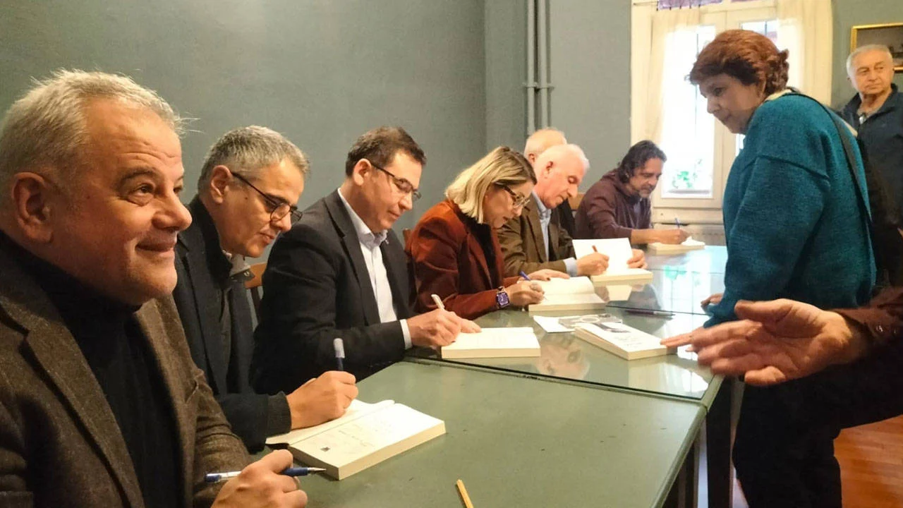 TAKSAV Kadıköy’de imza etkinliği: Merdan Yanardağ’a özgürlük